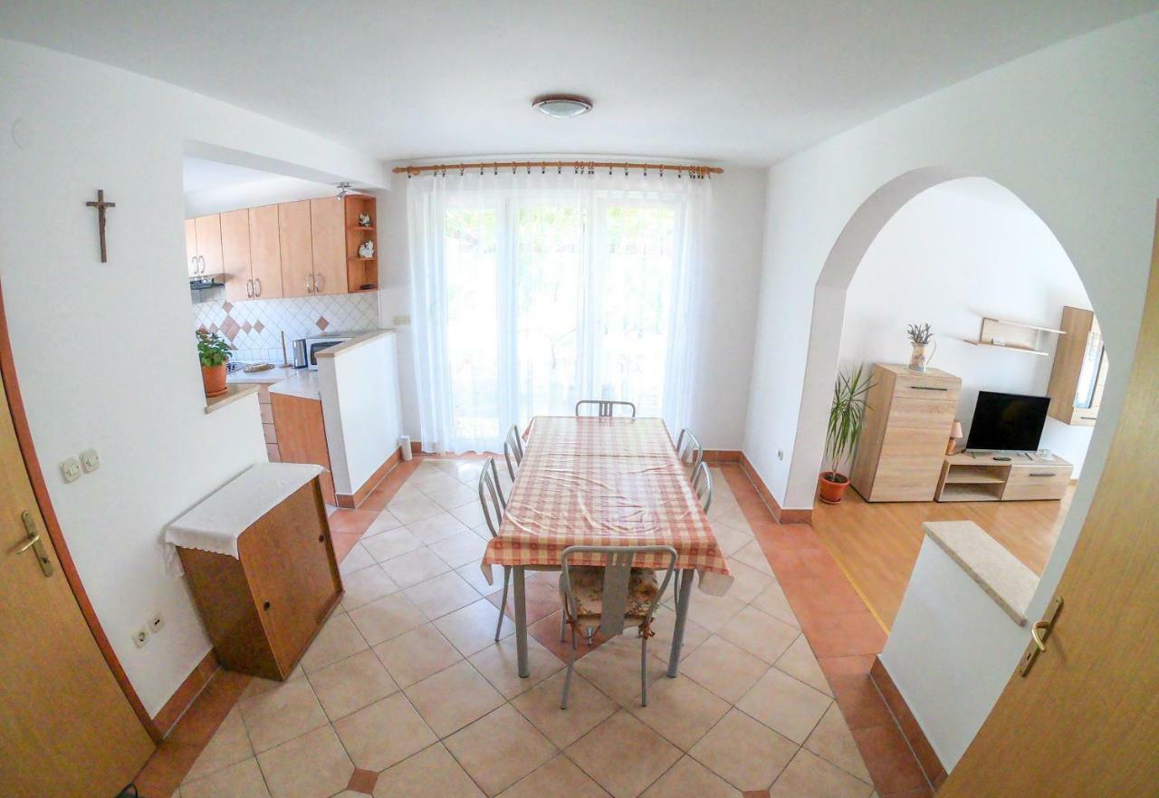And Borka & Marko Apartman Mali Losinj